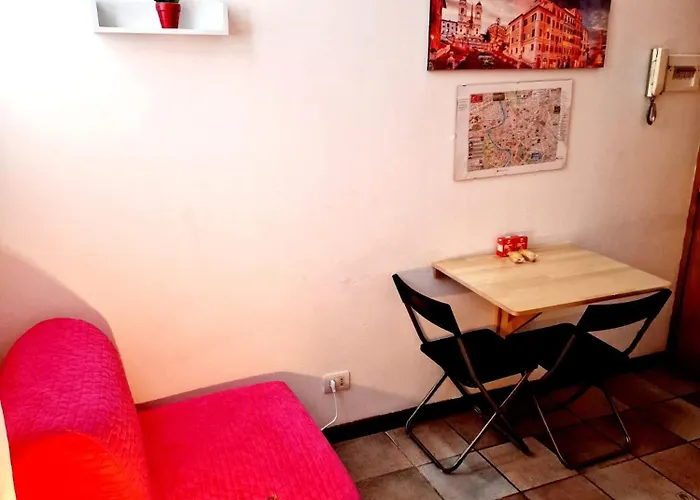 Mini Flat Apartment Rom